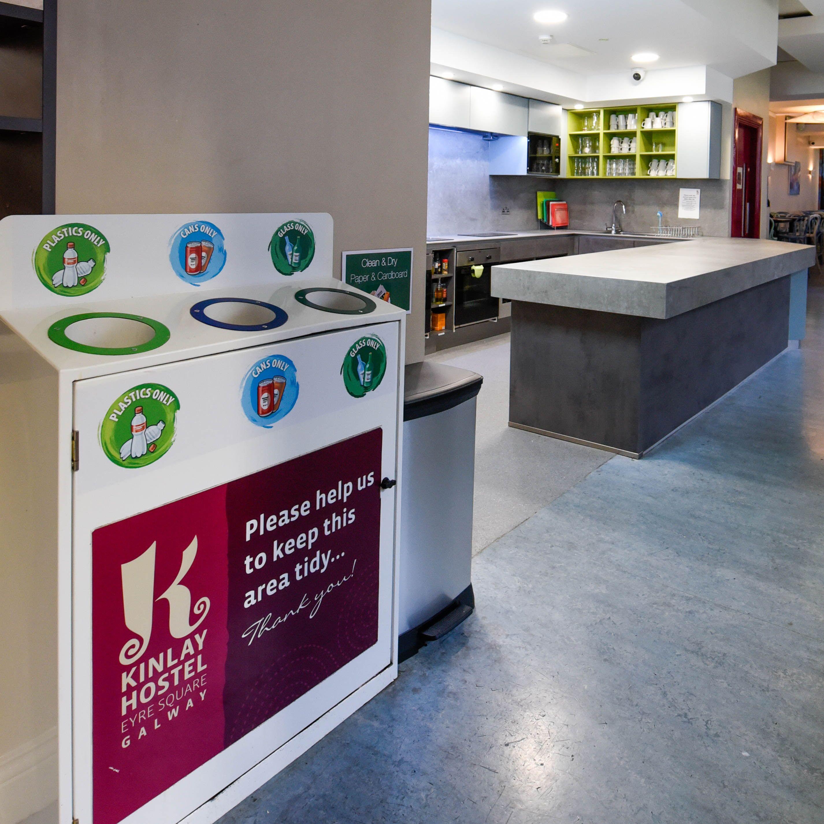 Kinlay Hostel Eyre Square Galway Eksteriør billede